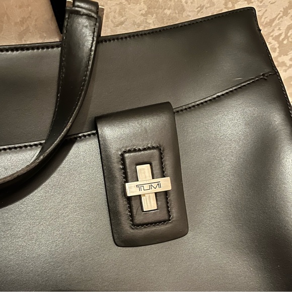 Tumi Black Leather Bag / Briefcase